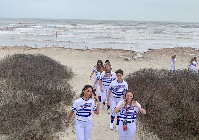 Galveston College Softball players